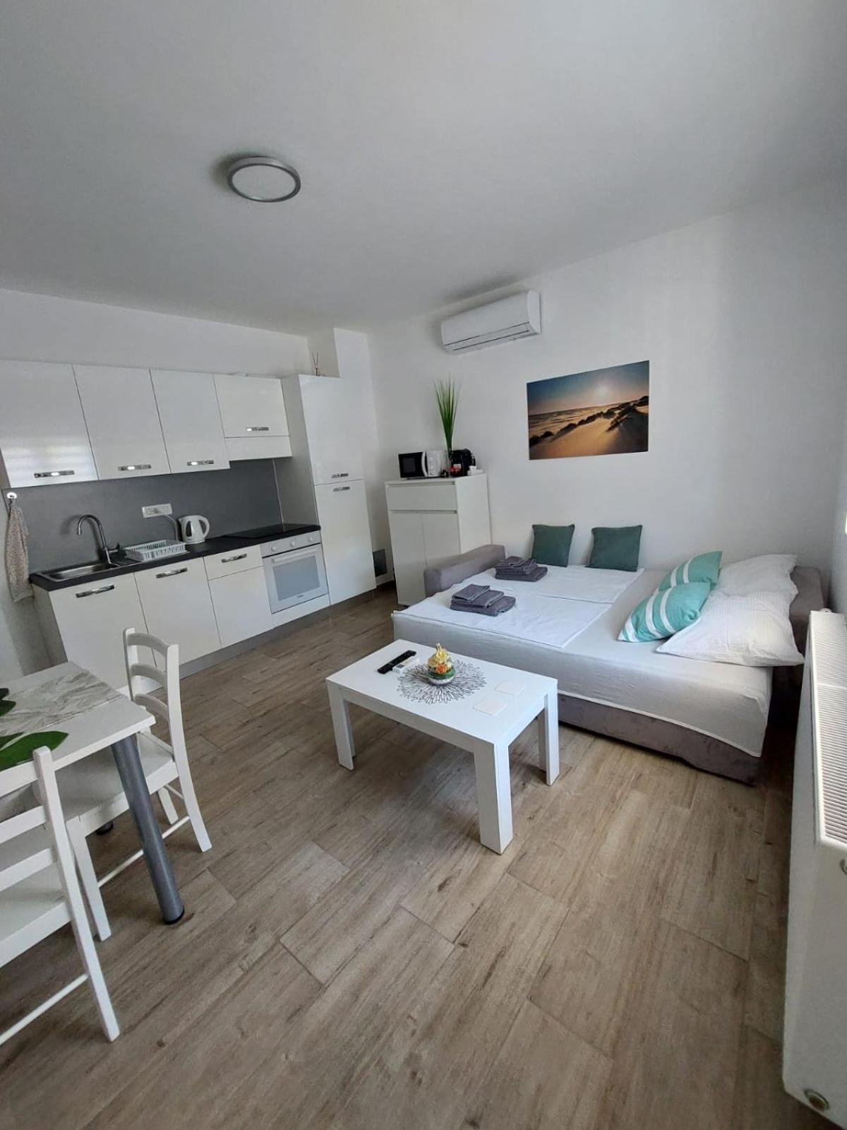 Ruza Apartmani Zadar Exterior photo